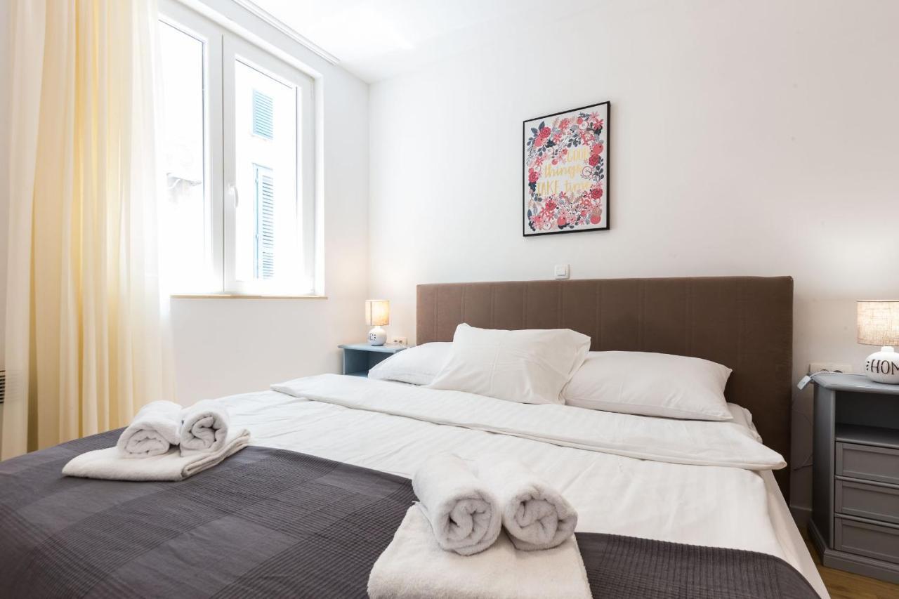 Karla'S Exclusive Central Apartment Ζαντάρ Εξωτερικό φωτογραφία